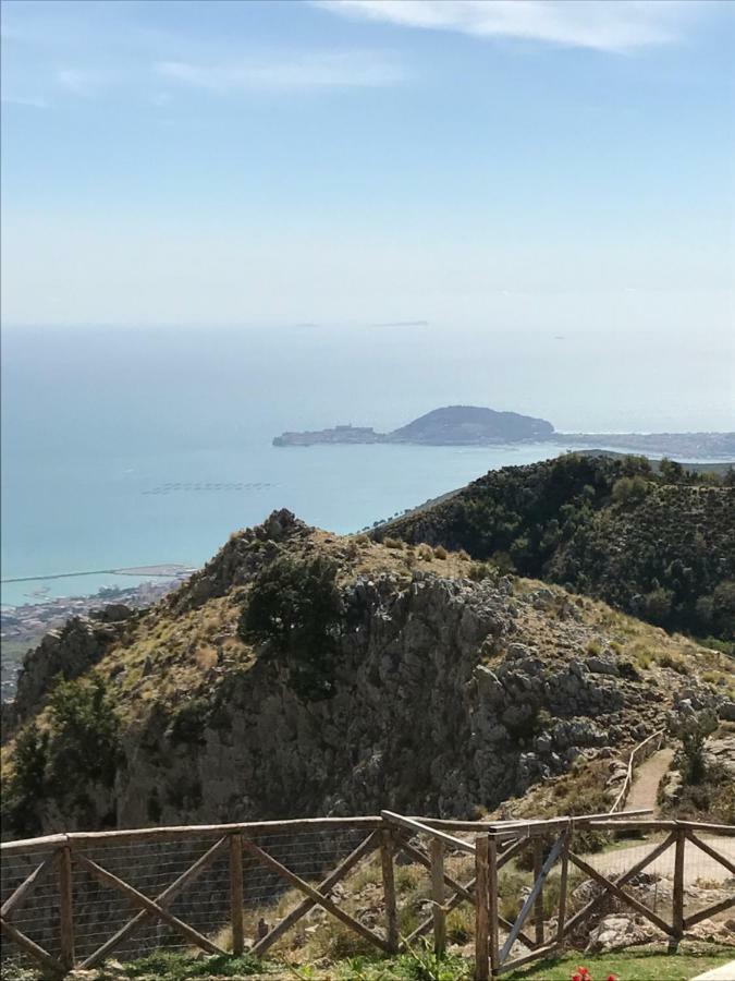 Relais Serapo Gaeta Buitenkant foto